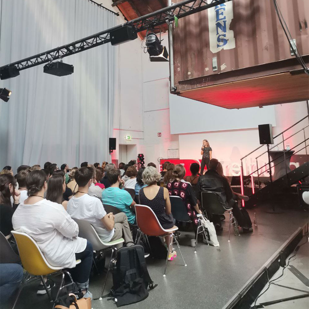 TEDxFreiburg-2023-Lokhalle-Slider-3a